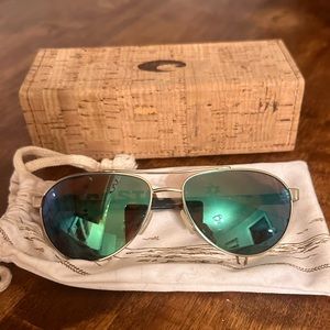 Costa Fernandina 580G Glass Polarized Sunglasses - Brushed Gold/Green Mirror